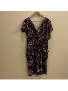 Arianna Flutter Sleeve Floral Wrap Midi Dress in Black and Purple Size Small